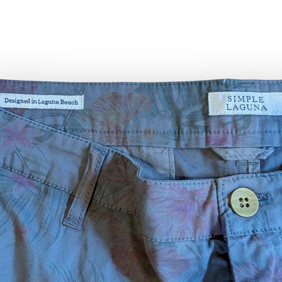 Simple Laguna Women Blue Capri Printed Shorts Size 10 NWT California Surf Beach - Picture 2 of 11